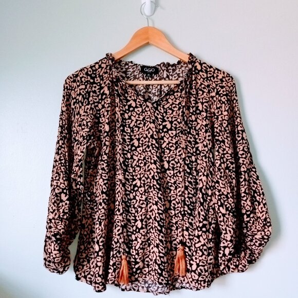 Gigio Brown Spotted Boho V Neck Shirt with Tassels - Picture 1 of 5